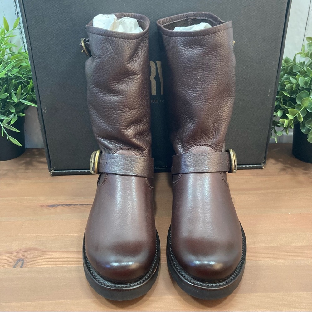 Frye Women's Veronica Short Leather Boot Dark Brown - Picture 5 of 12